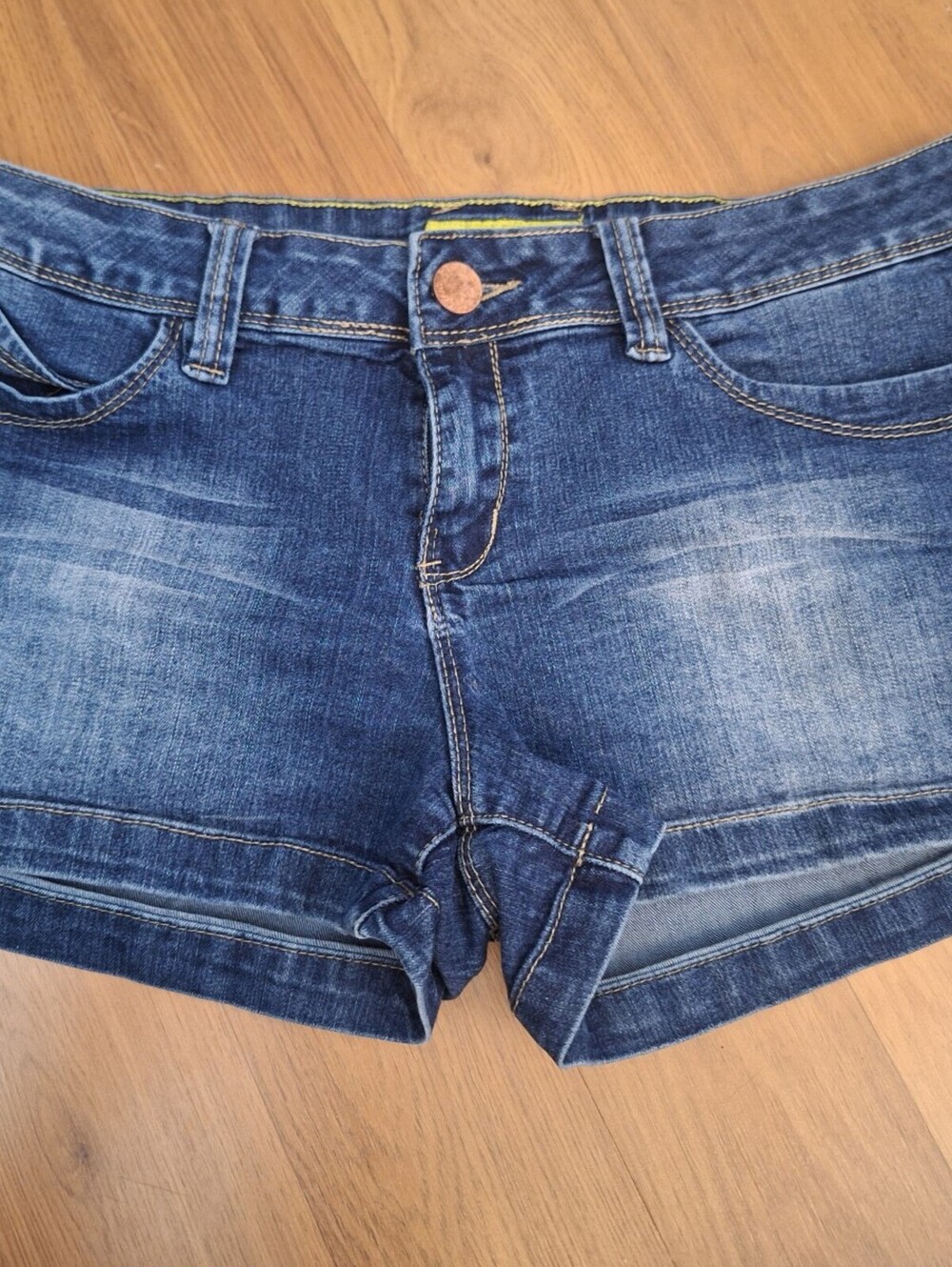 YMI Jeans denim shorts WannaBettaButt? Size 13